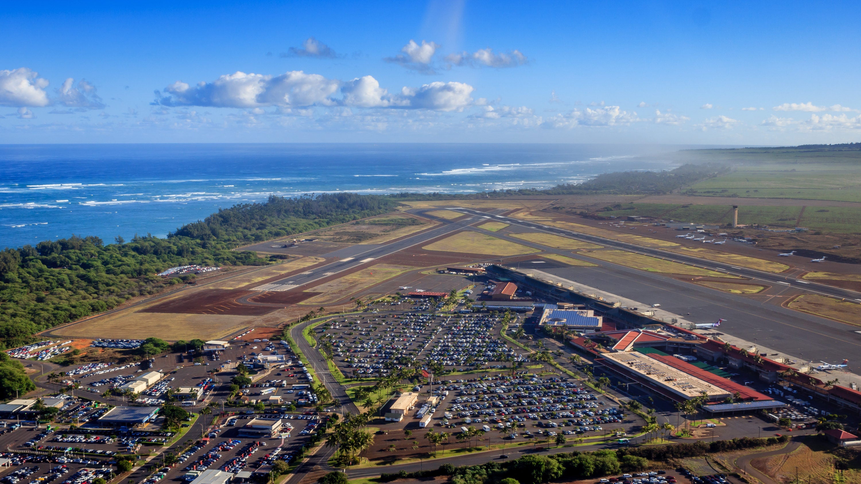 Kahului Airport (OGG) on Maui, Hawaii